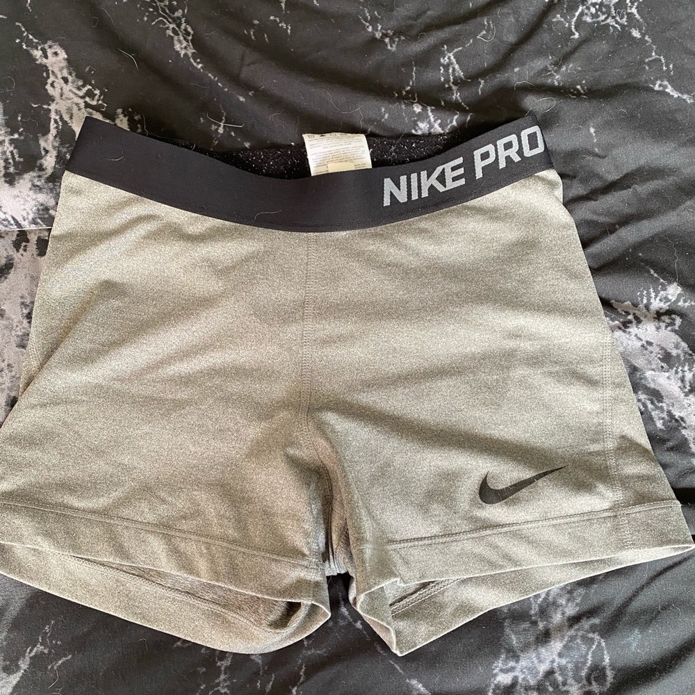Nike Spandex